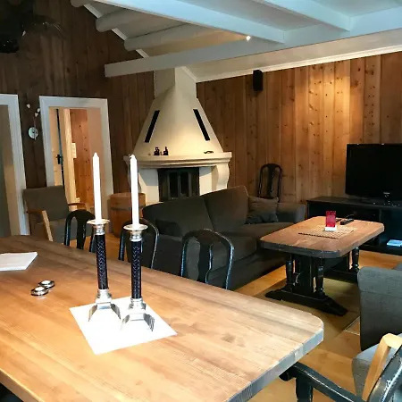 Kirkebøen Feriehus