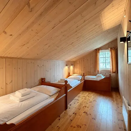 Spacious In Hemsedal, 8 Bedrooms And Sauna هيمسيدال