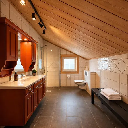 Spacious In Hemsedal, 8 Bedrooms And Sauna هيمسيدال